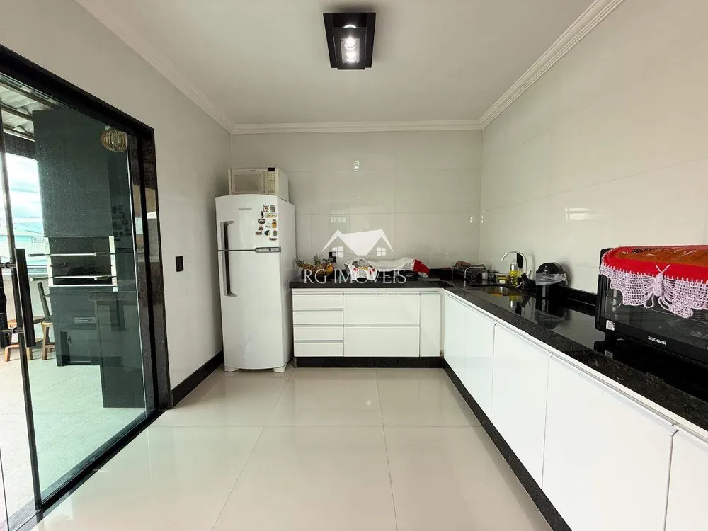 Casa, 3 quartos, 198 m² - Foto 9