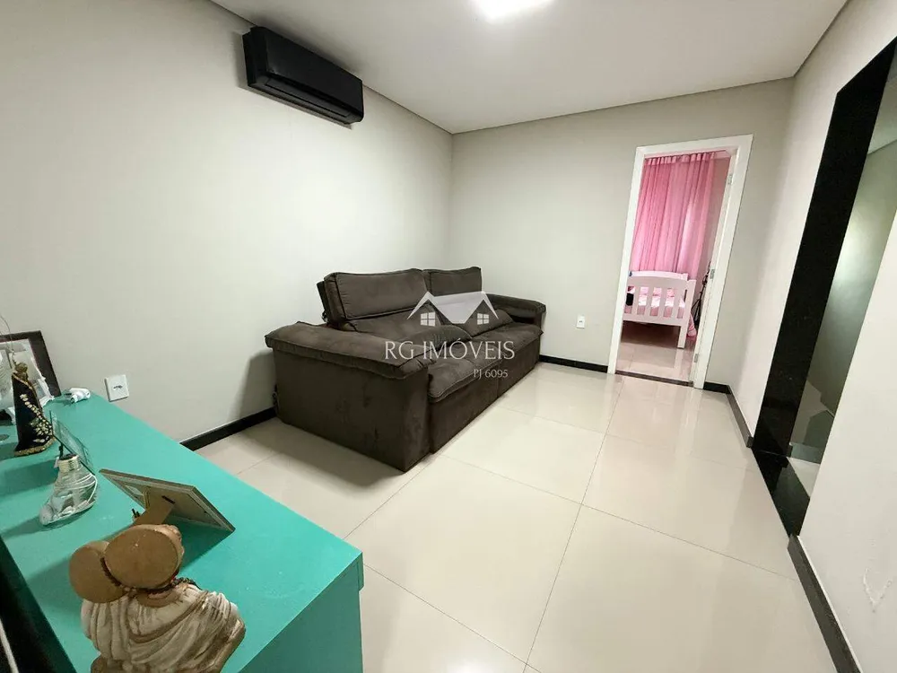 Casa, 3 quartos, 198 m² - Foto 14