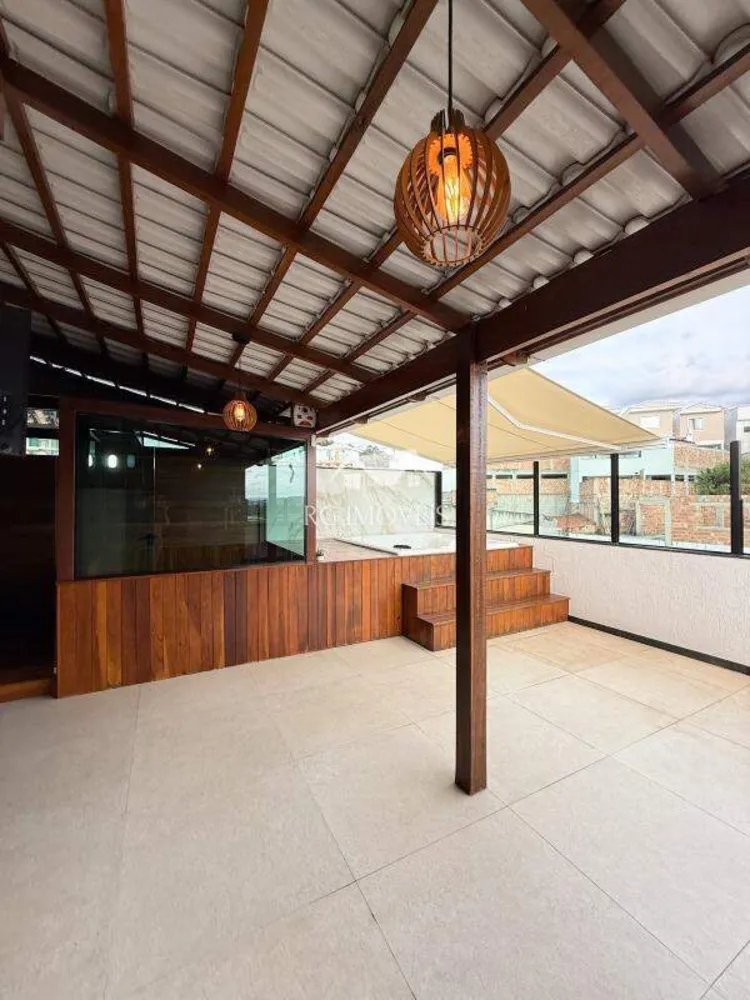 Casa, 3 quartos, 198 m² - Foto 2