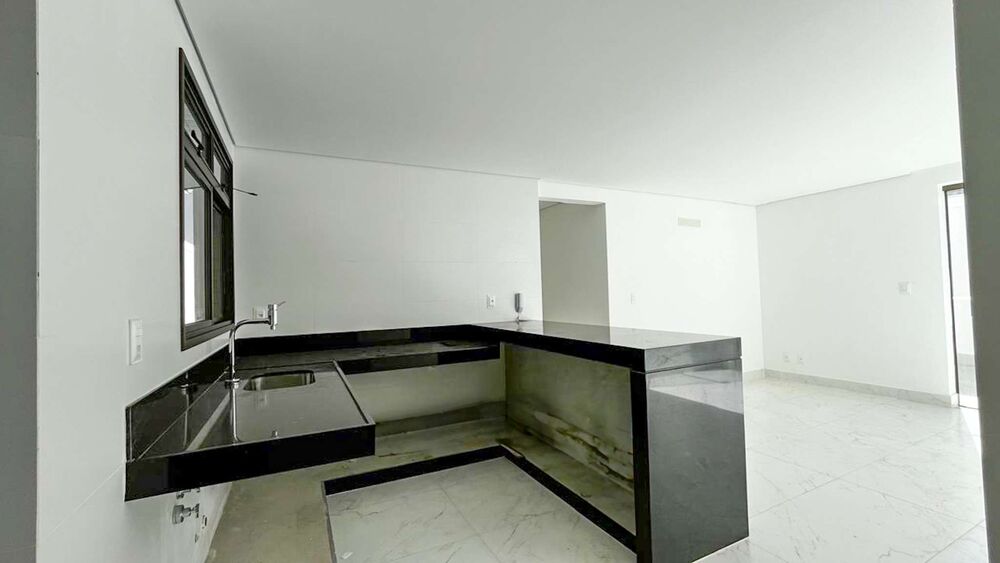 Apartamento à venda com 3 quartos, 191m² - Foto 3