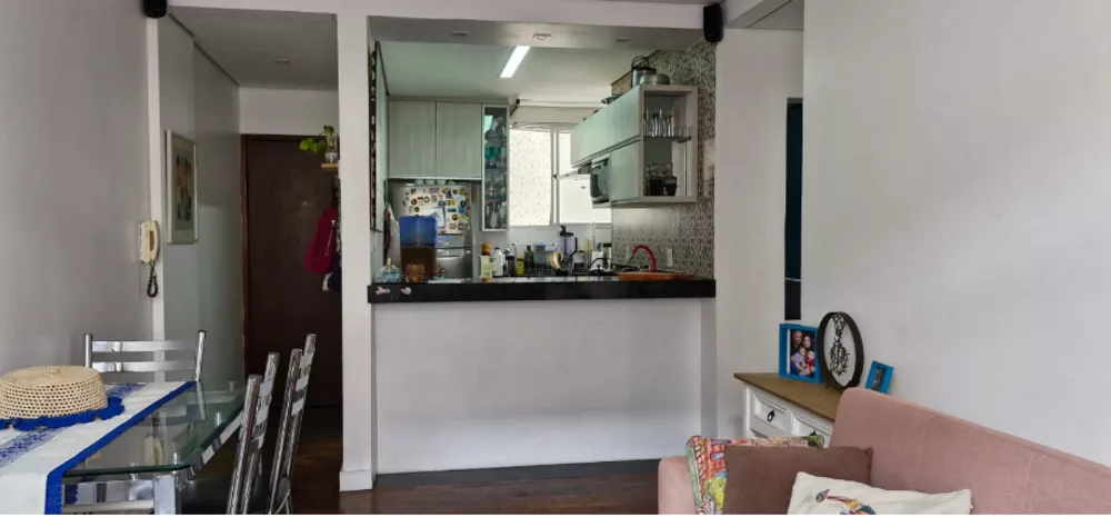 Apartamento à venda com 2 quartos, 61m² - Foto 4