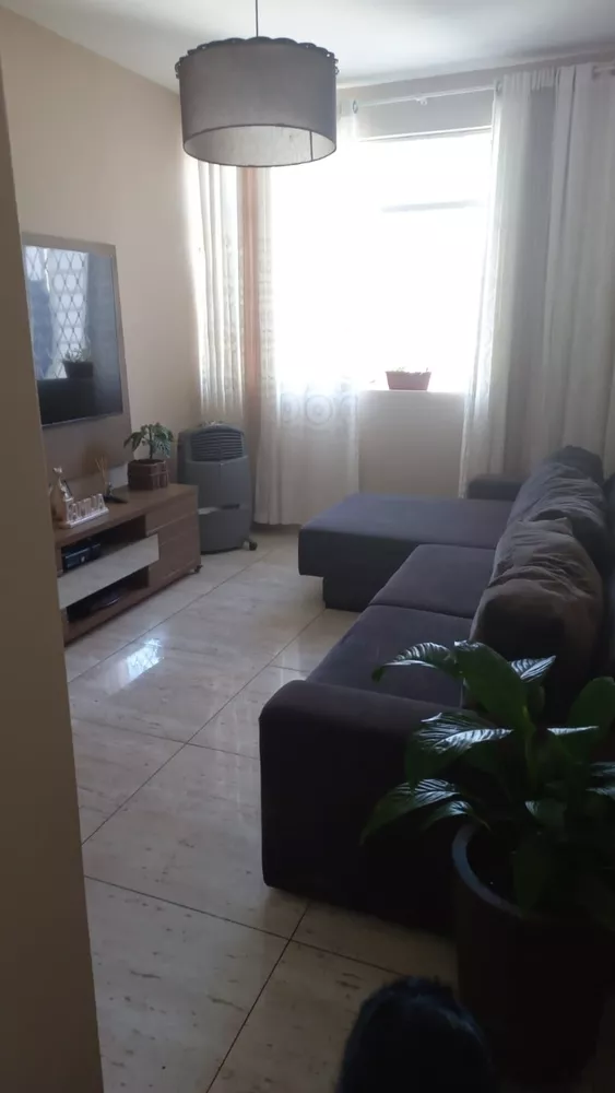 Apartamento à venda com 3 quartos, 90m² - Foto 3