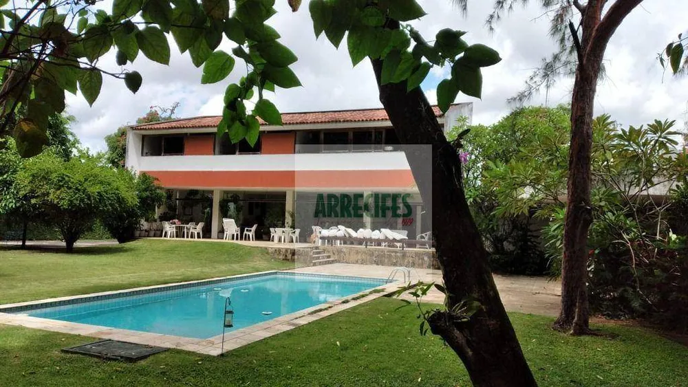 Casa, 5 quartos, 1333 m² - Foto 1
