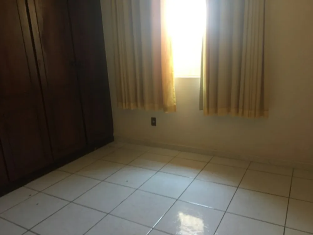 Casa, 4 quartos, 295 m² - Foto 1