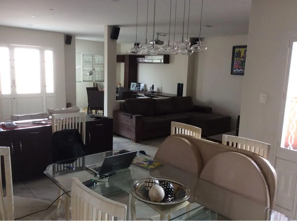 Casa, 3 quartos, 310 m² - Foto 2