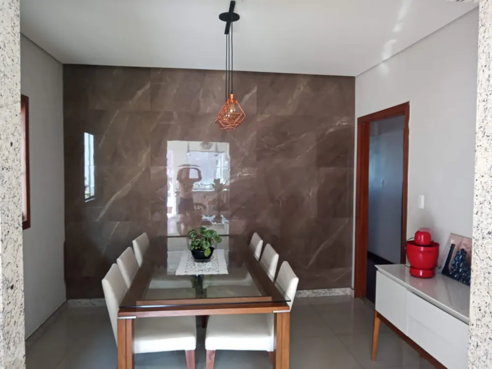 Casa, 6 quartos, 440 m² - Foto 1