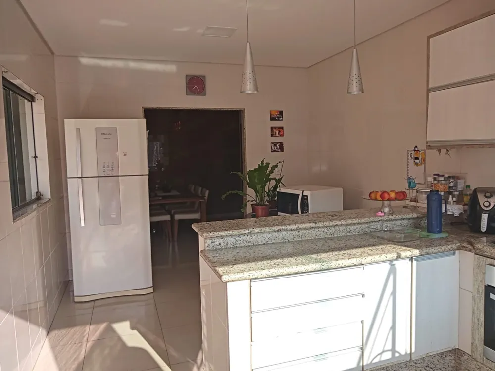 Casa, 6 quartos, 440 m² - Foto 3