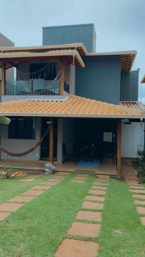 Casa de Condomínio à venda com 4 quartos, 125m² - Foto 2