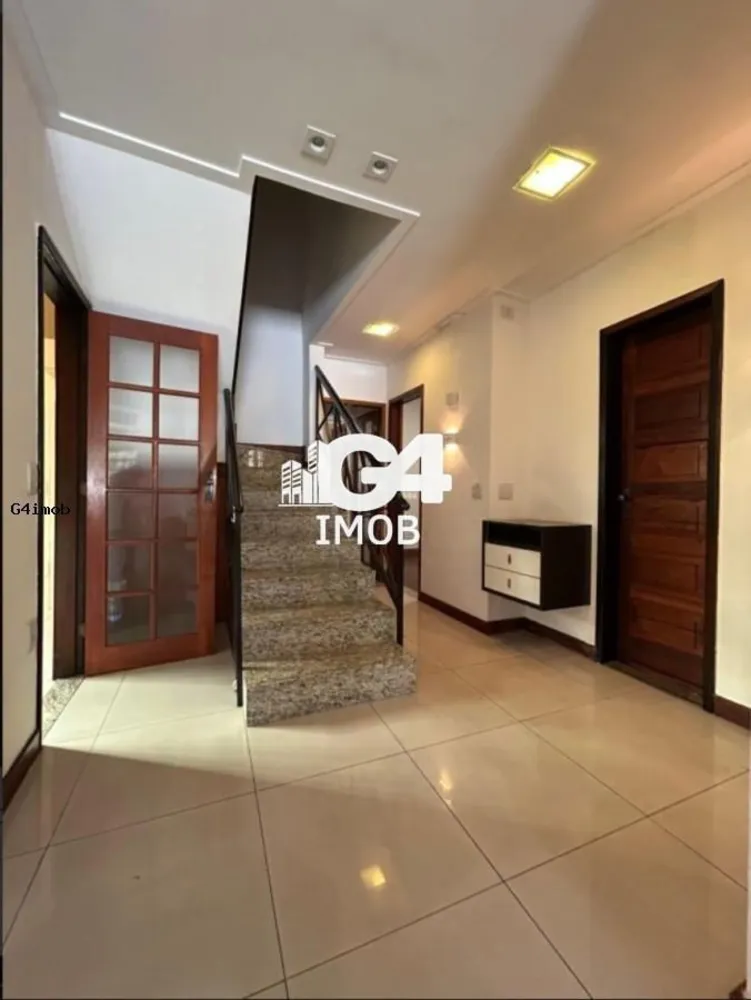 Casa, 5 quartos, 360 m² - Foto 2