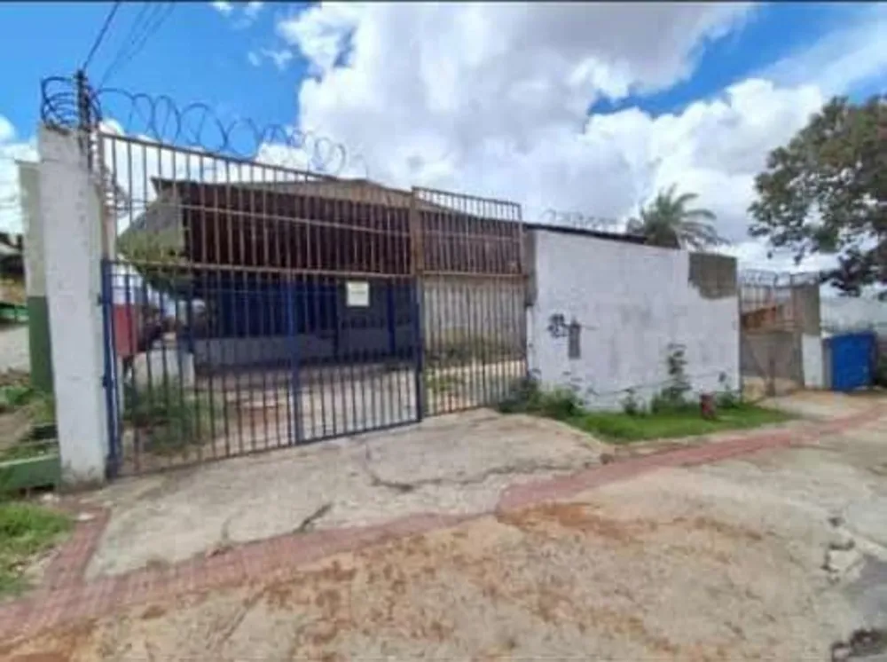 Depósito-Galpão, 1650 m² - Foto 1
