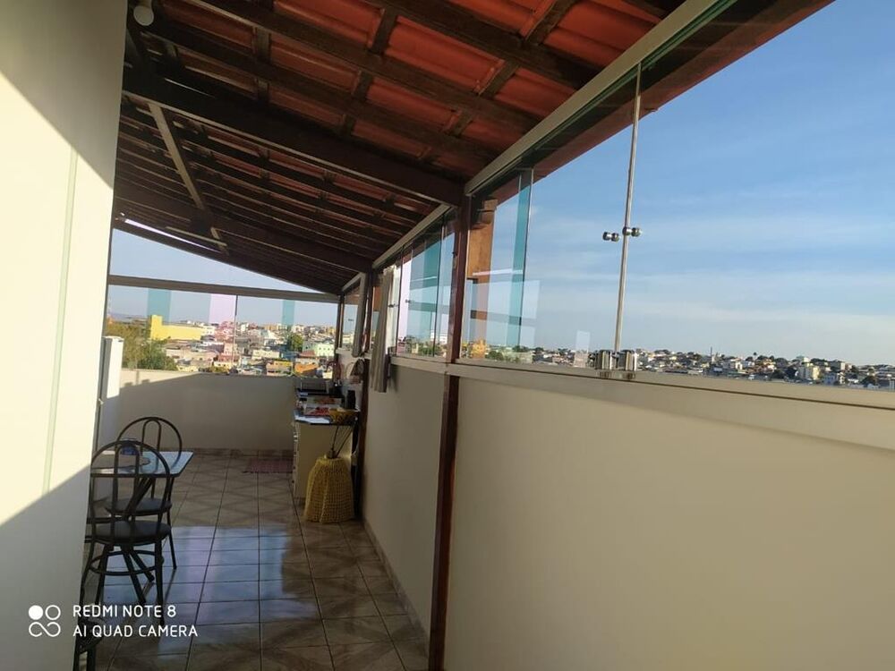 Casa à venda com 3 quartos, 200m² - Foto 5