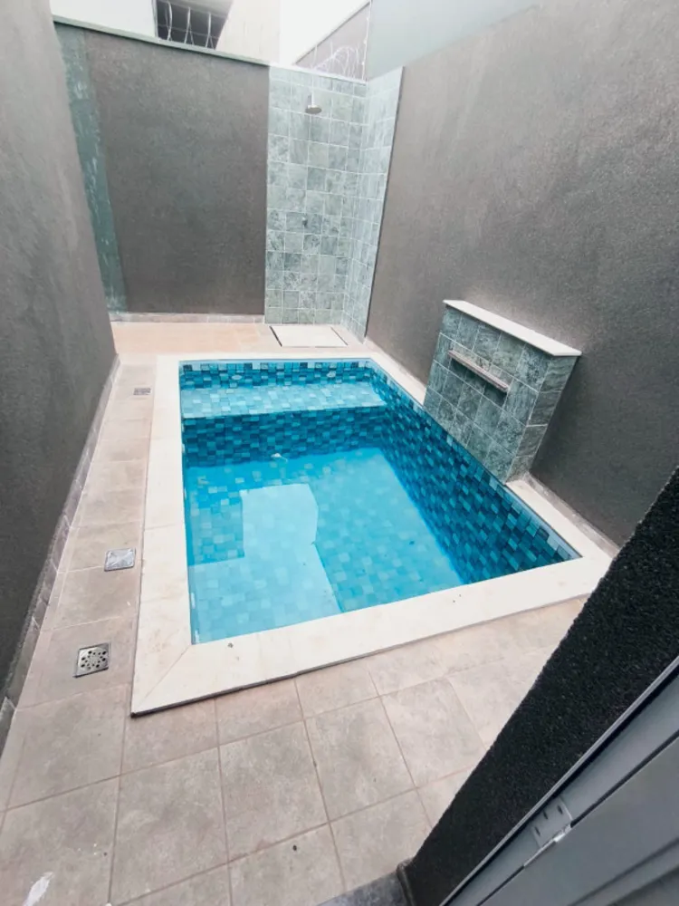 Casa, 3 quartos, 220 m² - Foto 3