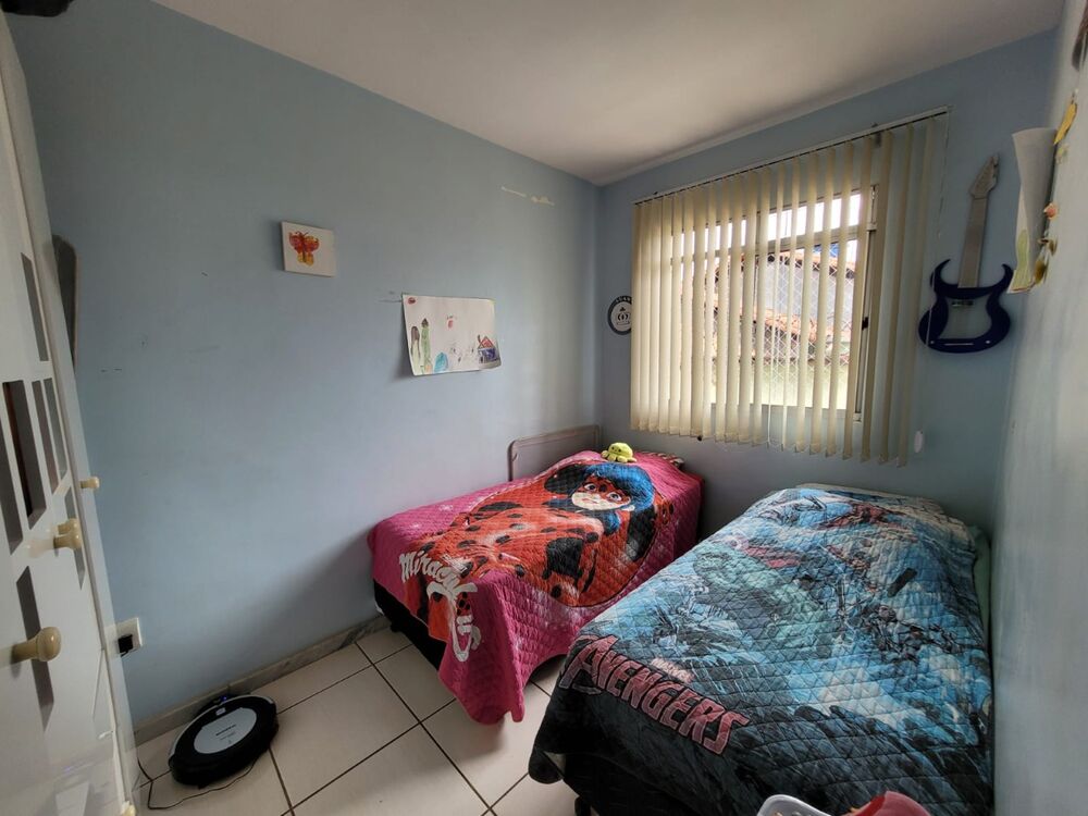 Casa à venda com 2 quartos, 55m² - Foto 5