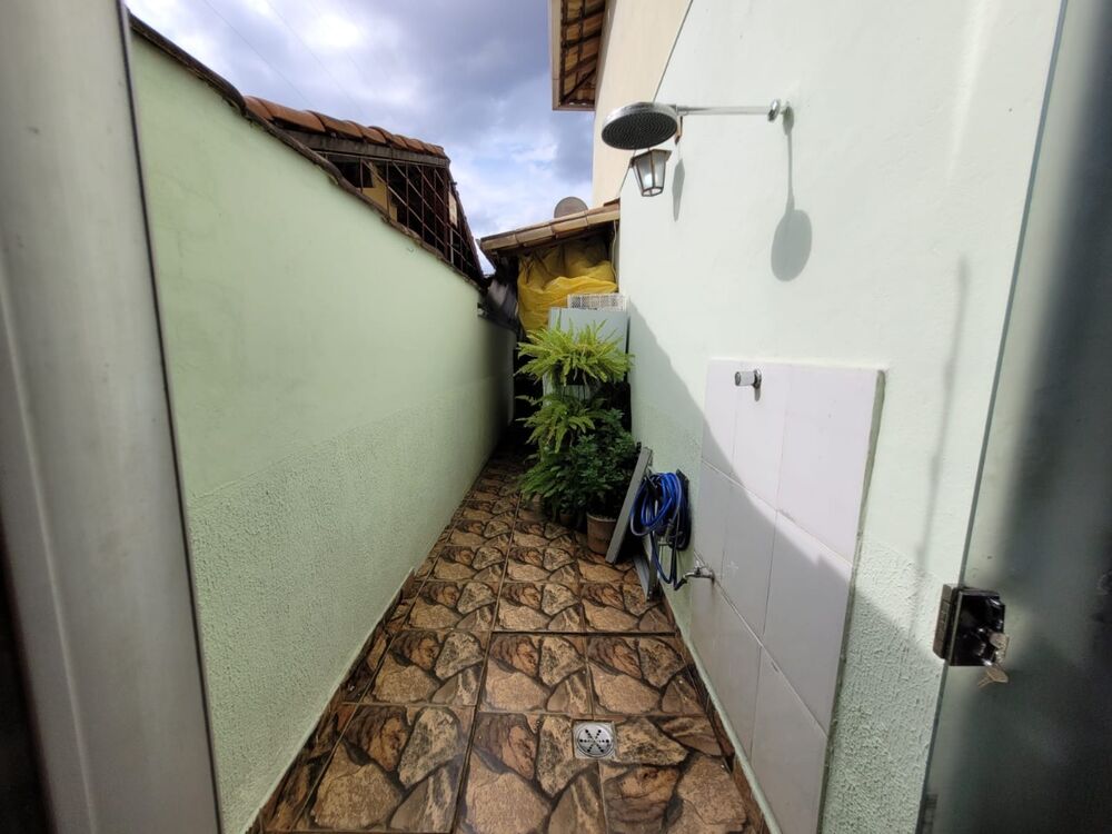 Casa à venda com 2 quartos, 55m² - Foto 7