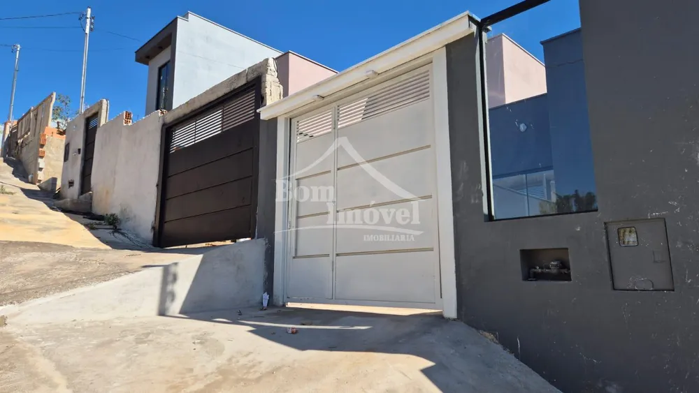 Casa, 2 quartos, 68 m² - Foto 1