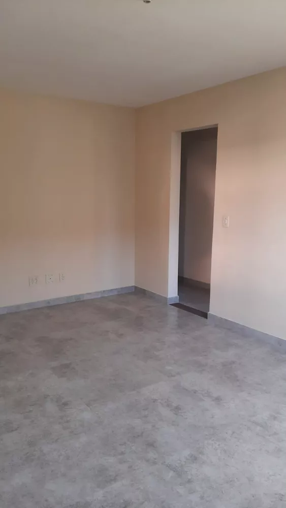 Apartamento à venda com 3 quartos, 77m² - Foto 3