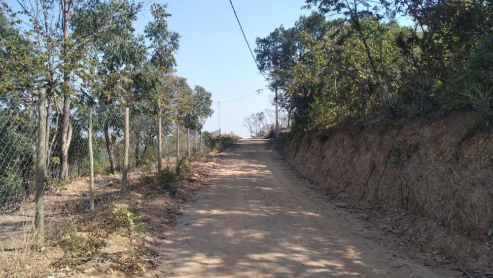 Chácara à venda com 1 quarto, 1000m² - Foto 1
