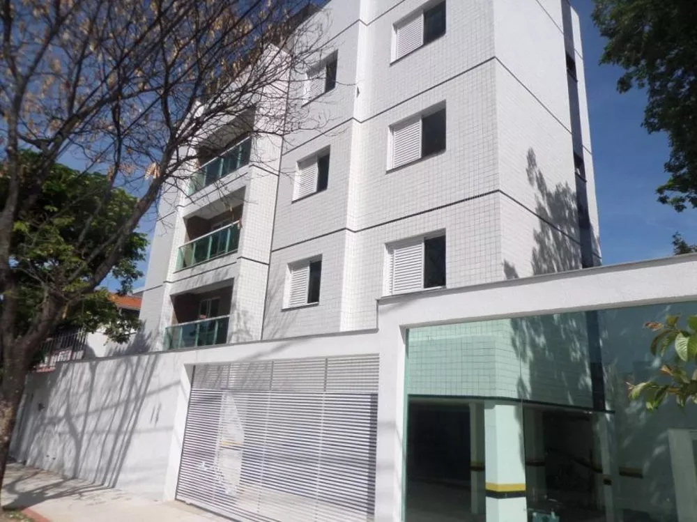 Apartamento à venda com 3 quartos, 120m² - Foto 1