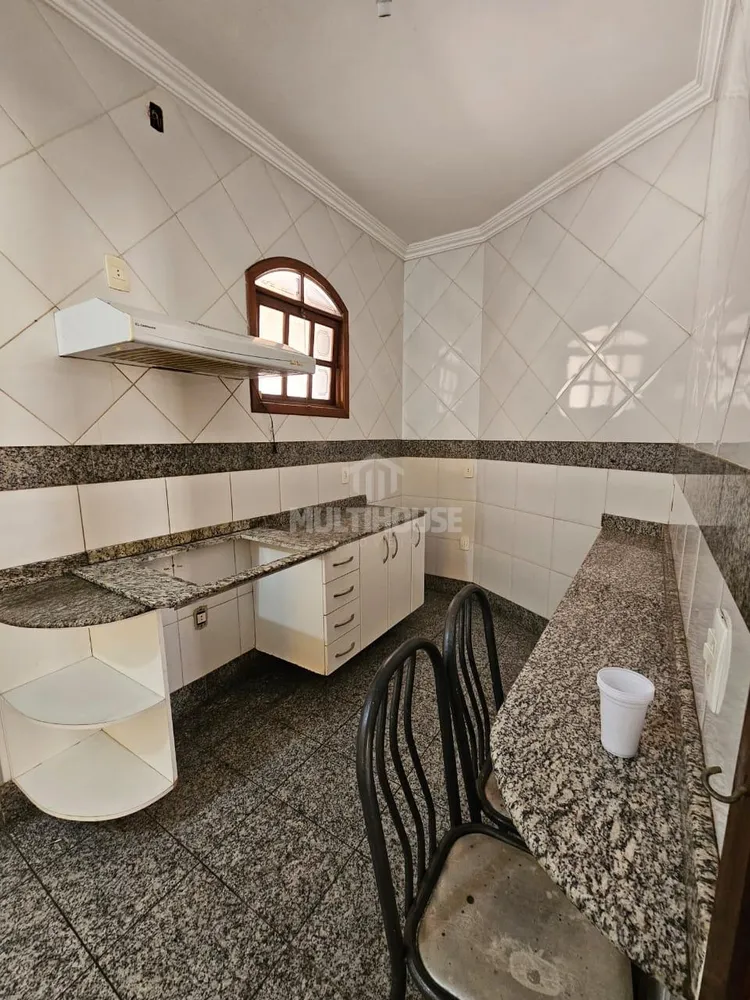 Casa, 3 quartos, 208 m² - Foto 16