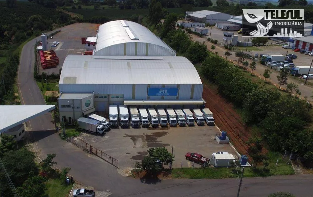 Depósito-Galpão-Armazém para alugar, 5000m² - Foto 1