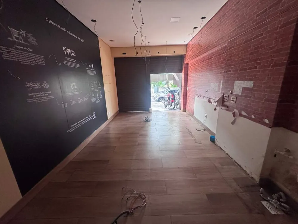 Loja-Salão, 200 m² - Foto 1