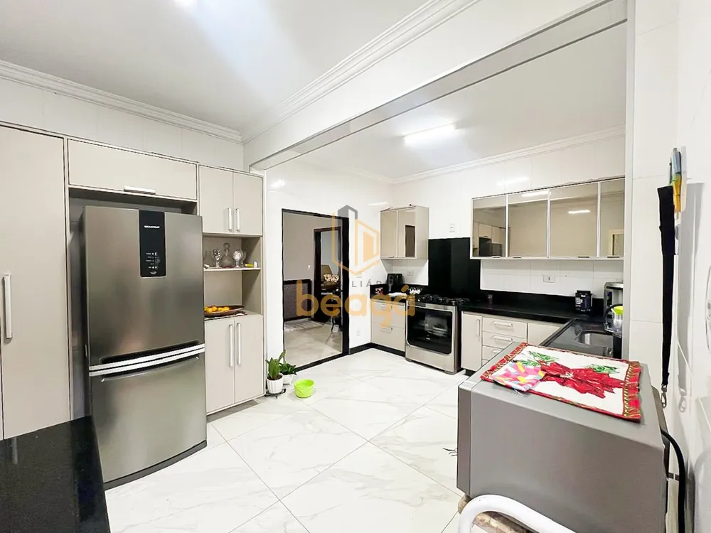 Casa, 4 quartos, 224 m² - Foto 16