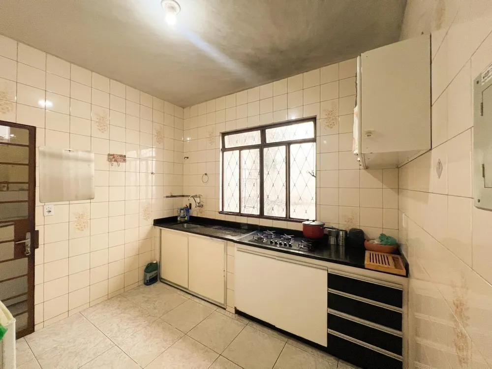 Casa, 5 quartos, 365 m² - Foto 4