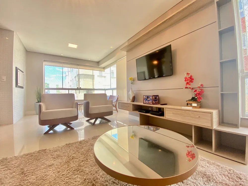 Apartamento, 3 quartos, 147 m² - Foto 2