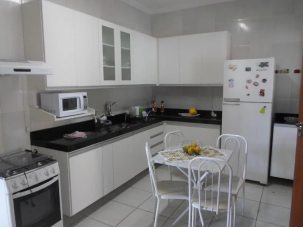 Casa, 3 quartos, 357 m² - Foto 6