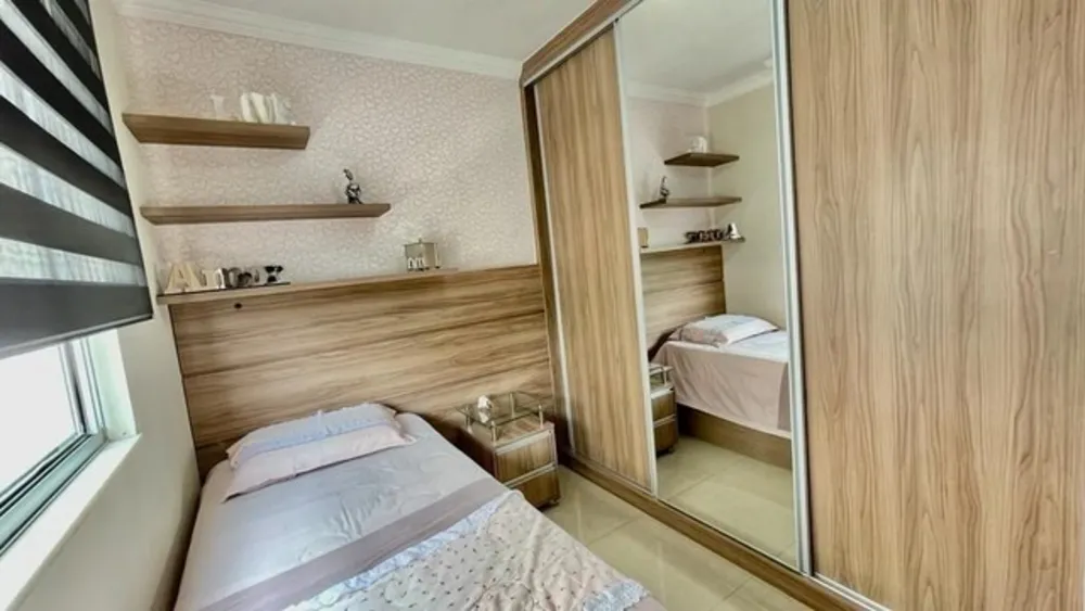Apartamento, 3 quartos, 240 m² - Foto 2