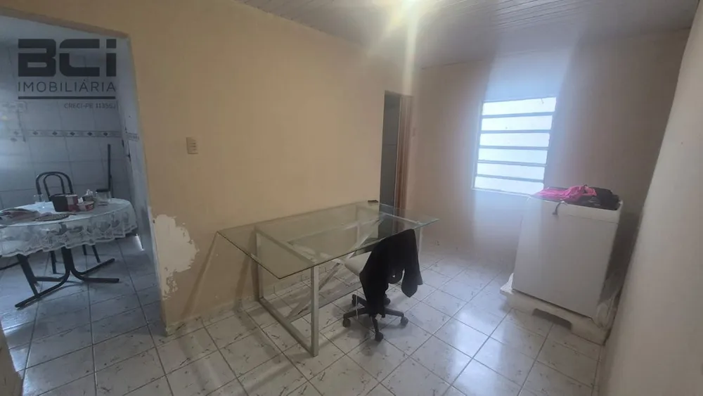 Casa, 3 quartos, 200 m² - Foto 1