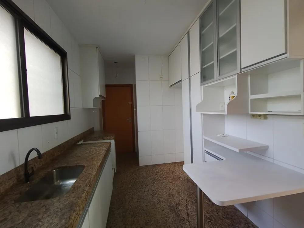 Apartamento, 3 quartos, 108 m² - Foto 2