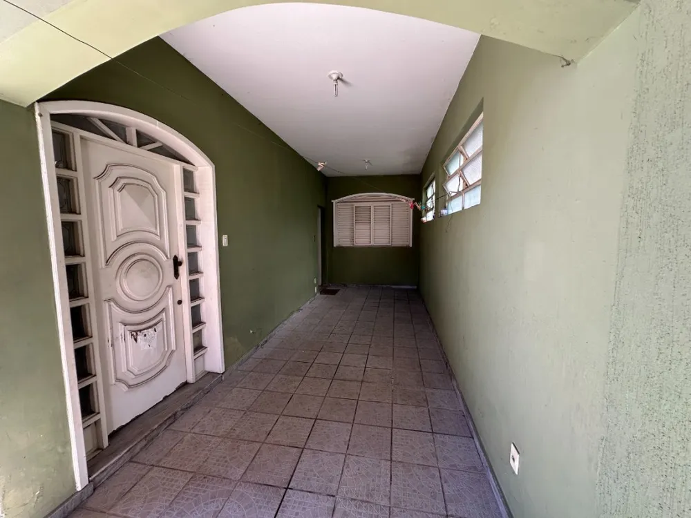 Casa, 2 quartos, 360 m² - Foto 2