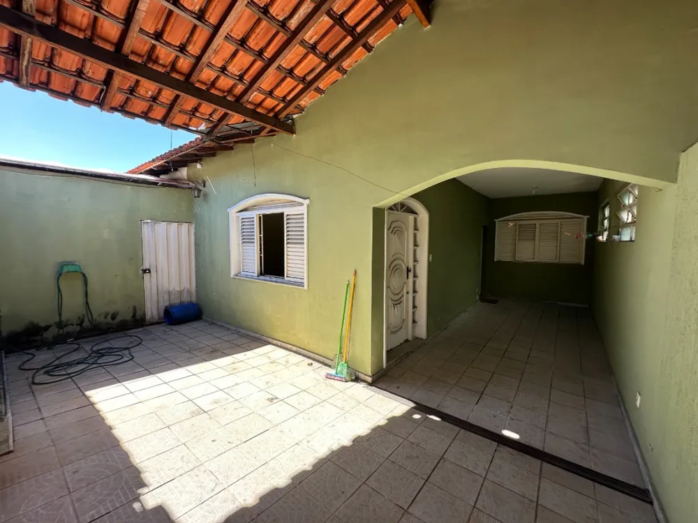 Casa, 2 quartos, 360 m² - Foto 1