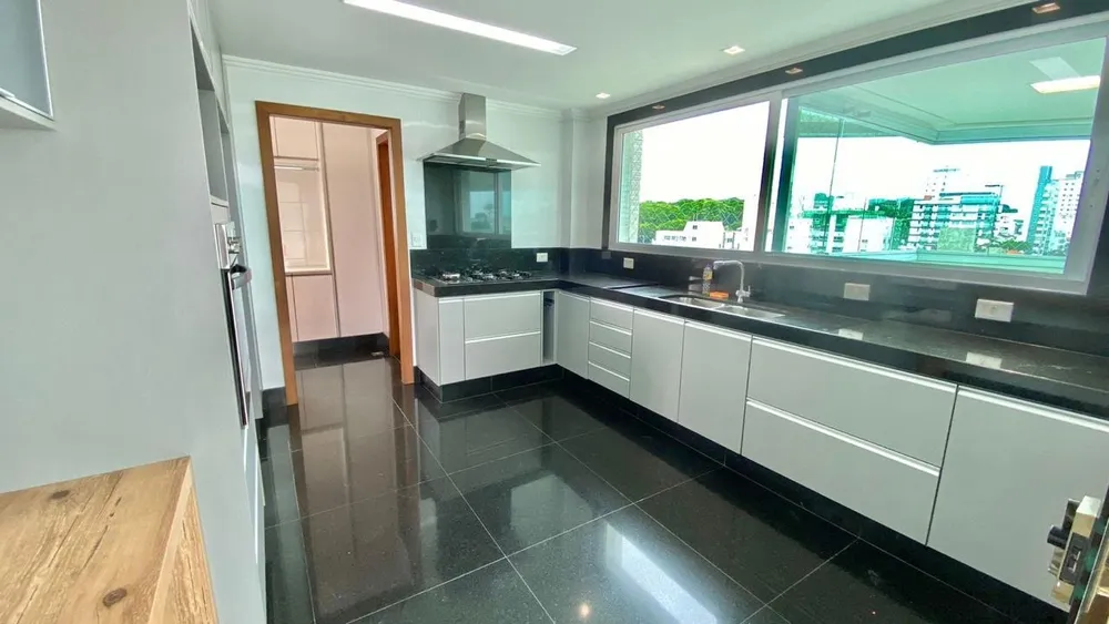 Apartamento, 4 quartos, 195 m² - Foto 8