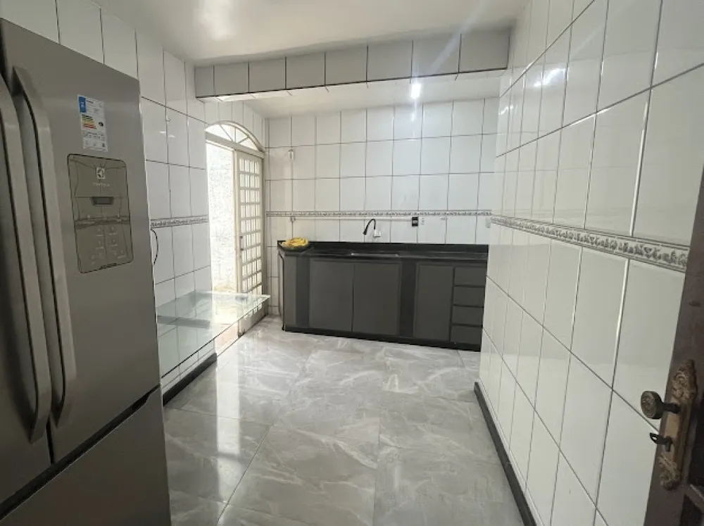 Casa, 4 quartos, 210 m² - Foto 6