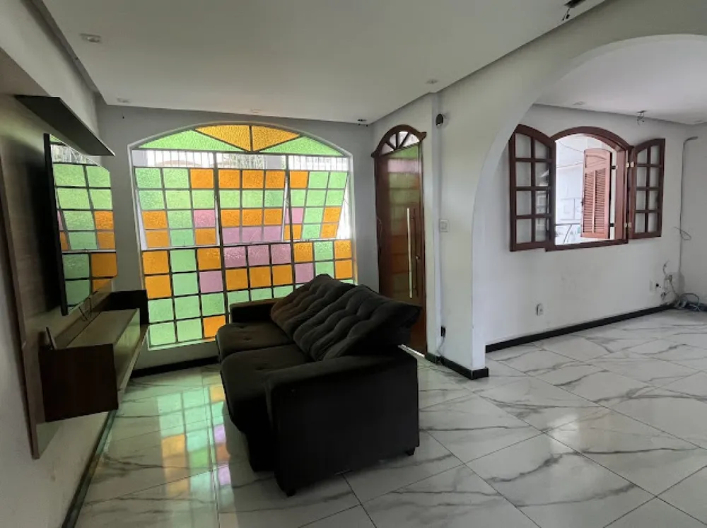 Casa, 4 quartos, 210 m² - Foto 2