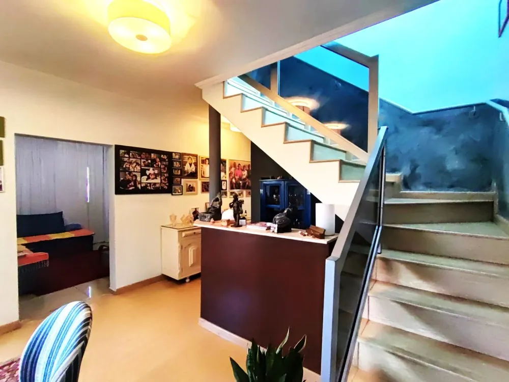 Casa, 8 quartos, 387 m² - Foto 4