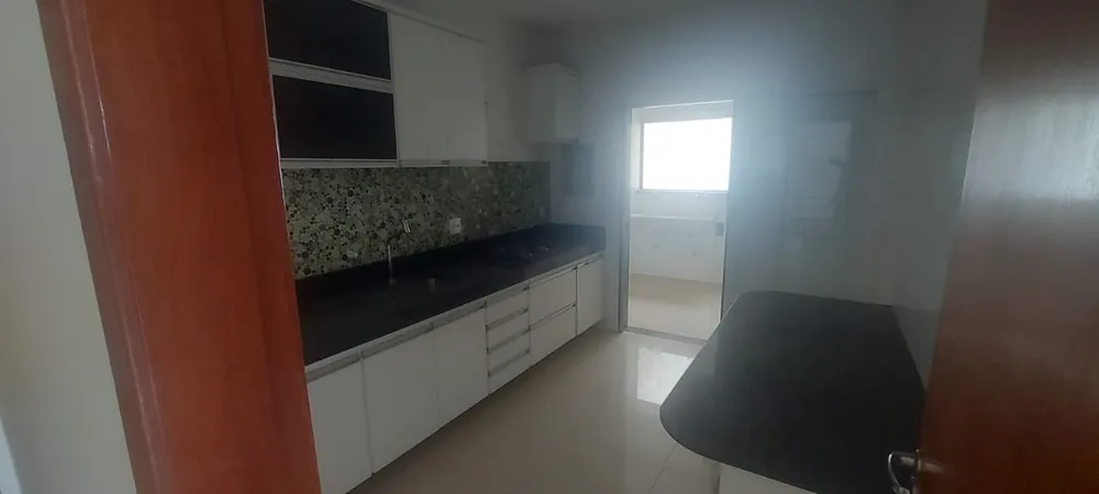 Apartamento, 3 quartos, 100 m² - Foto 2