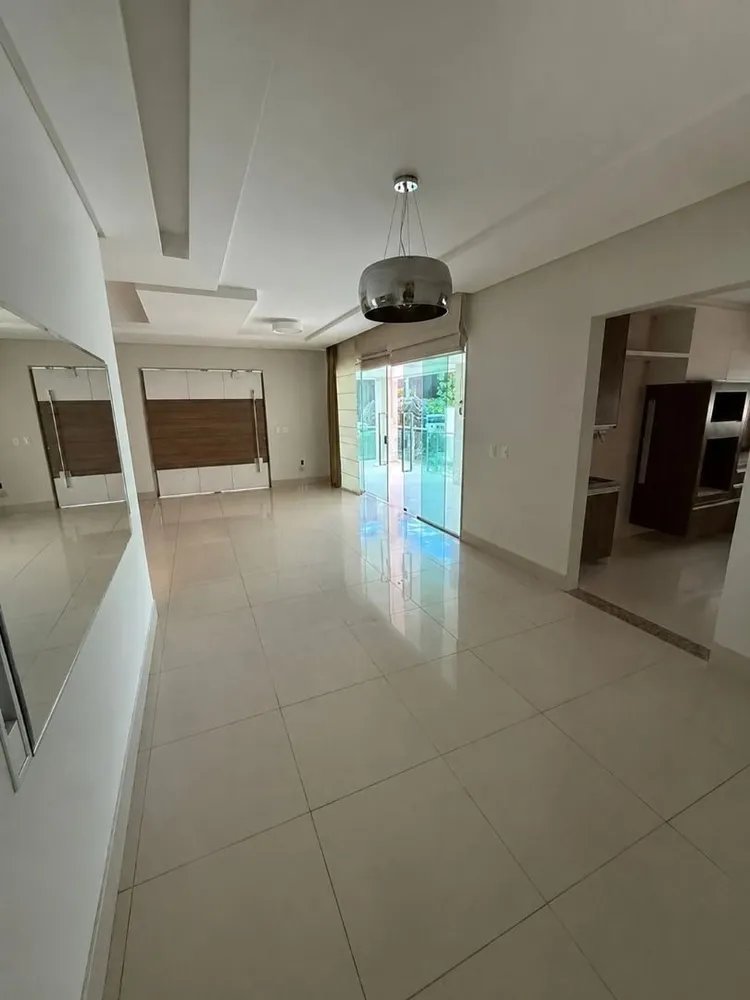 Casa, 3 quartos, 450 m² - Foto 2