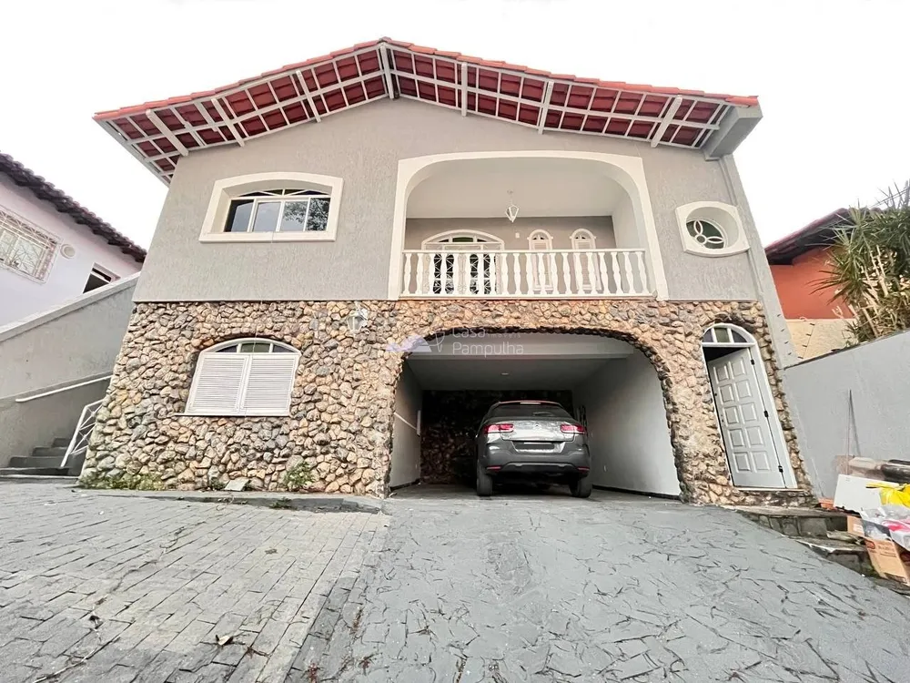 Casa, 6 quartos, 360 m² - Foto 1