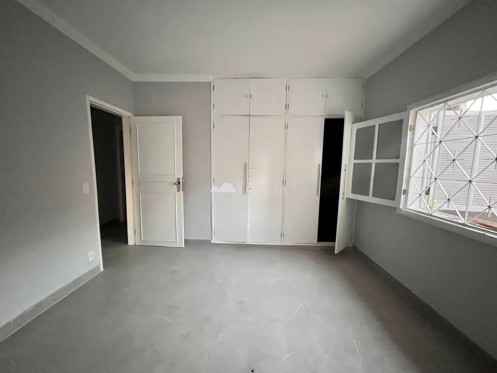 Casa, 6 quartos, 360 m² - Foto 4