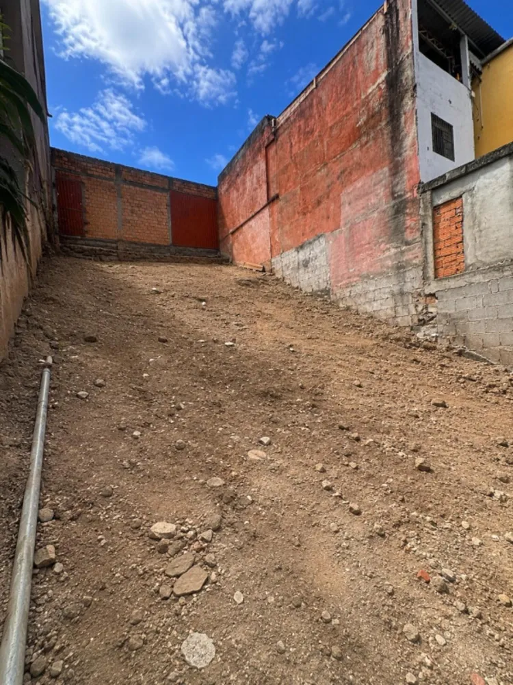 Terreno, 338 m² - Foto 1