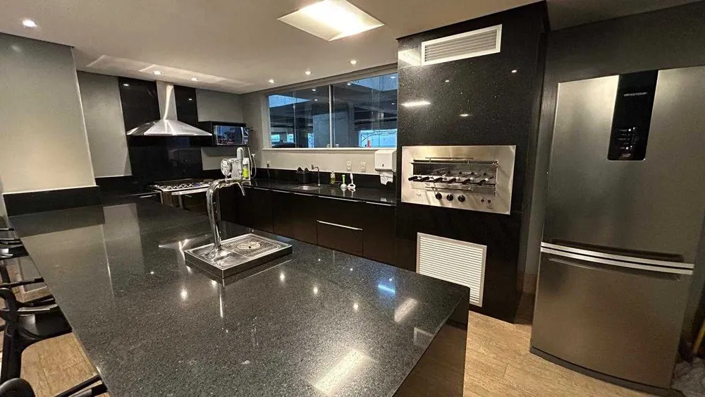 Cobertura, 4 quartos, 260 m² - Foto 1