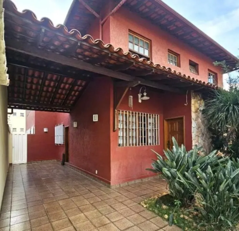 Casa, 4 quartos, 211 m² - Foto 1