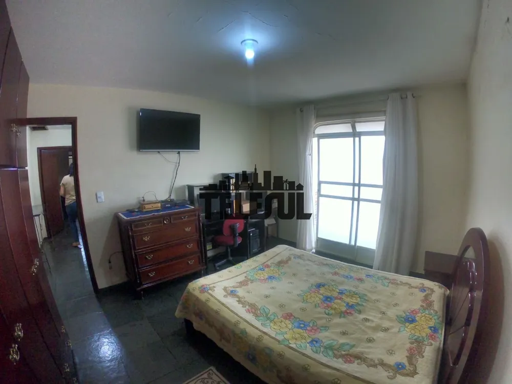 Casa, 5 quartos, 250 m² - Foto 13