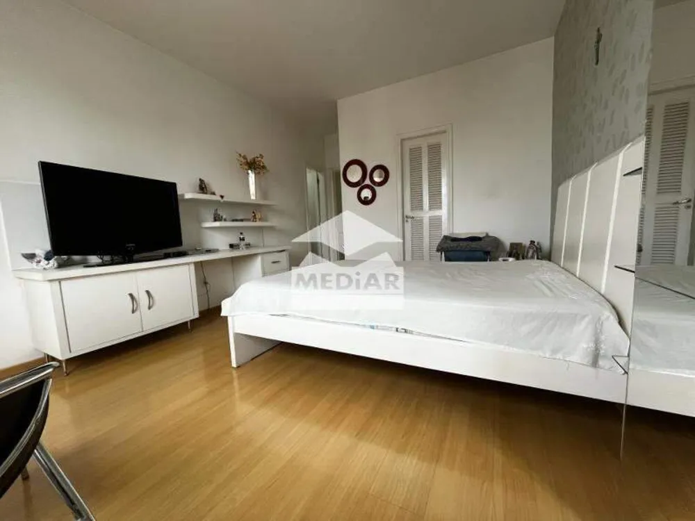 Cobertura, 3 quartos, 204 m² - Foto 10