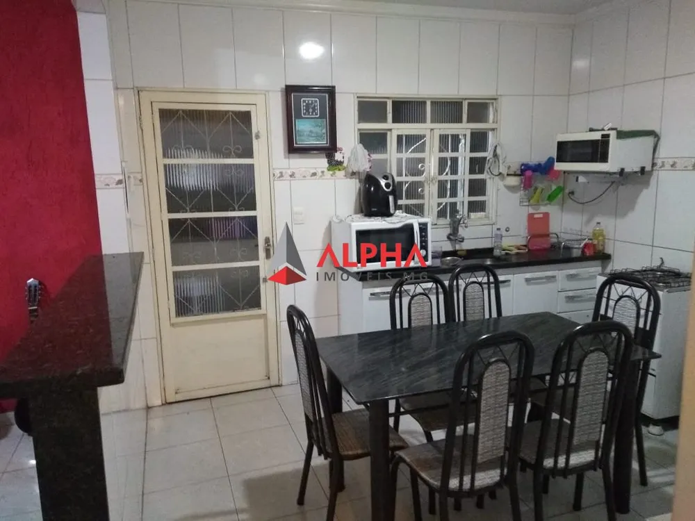Casa, 3 quartos, 250 m² - Foto 3