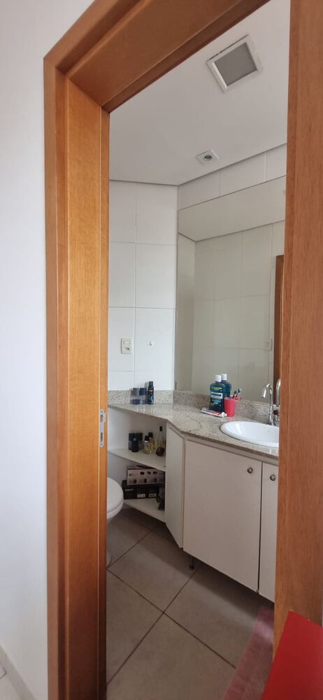 Apartamento à venda com 2 quartos, 65m² - Foto 3