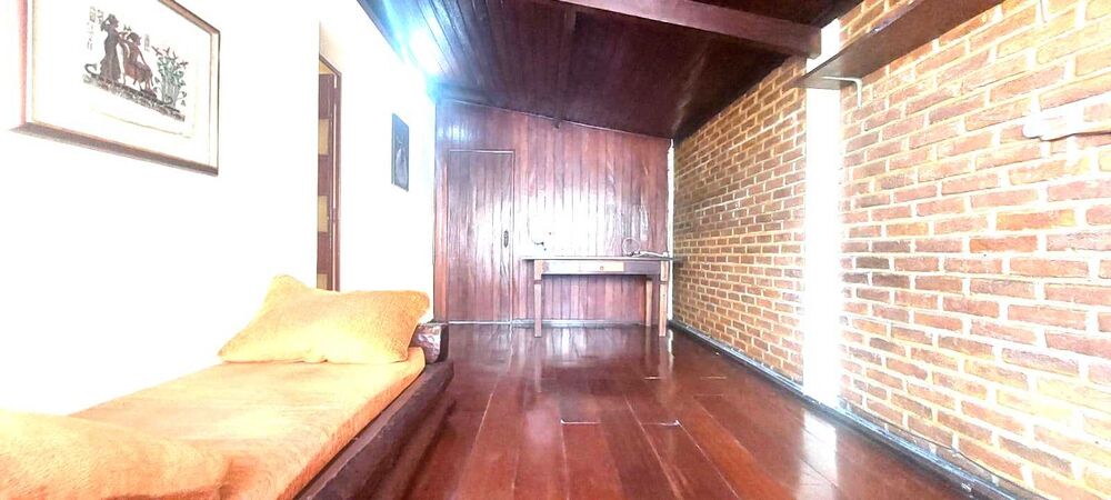 Casa à venda com 5 quartos, 250m² - Foto 6